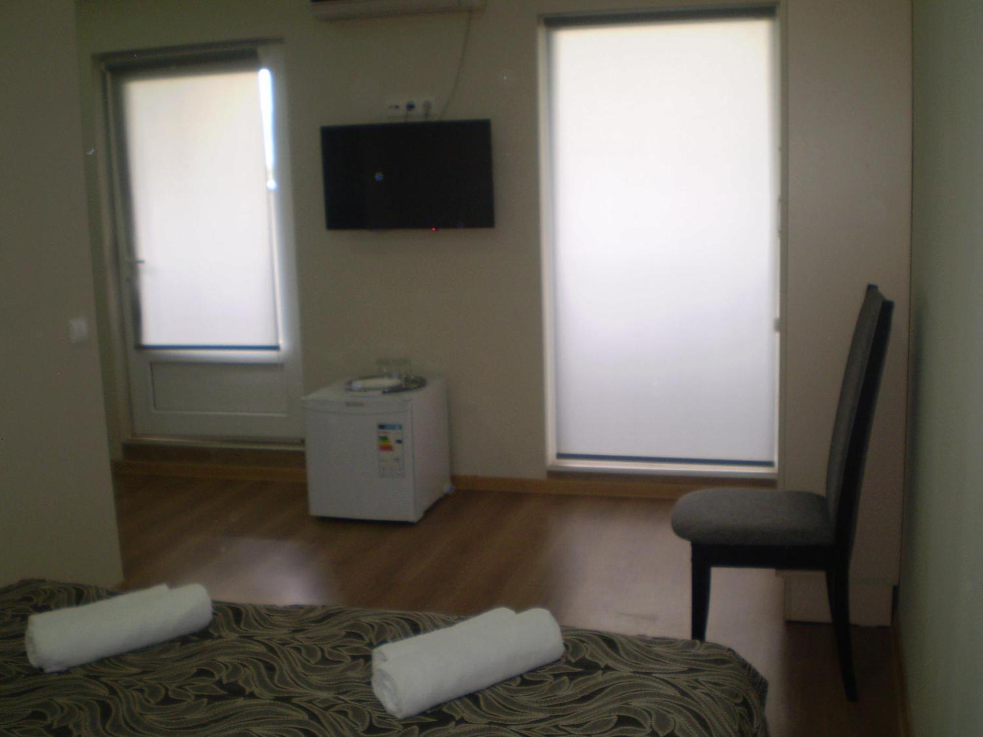 New Hotel Тбілісі Екстер'єр фото