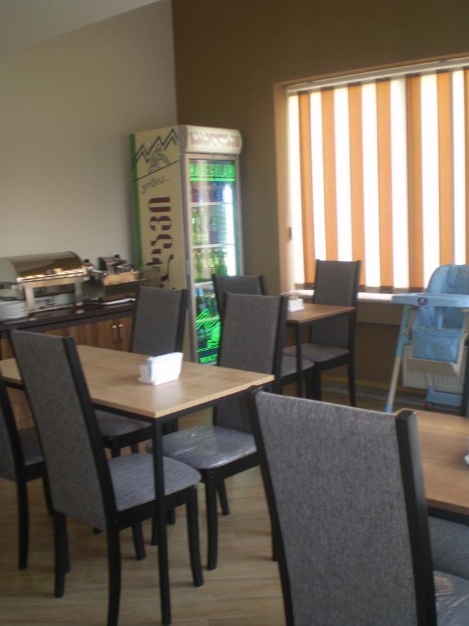 New Hotel Тбілісі Екстер'єр фото
