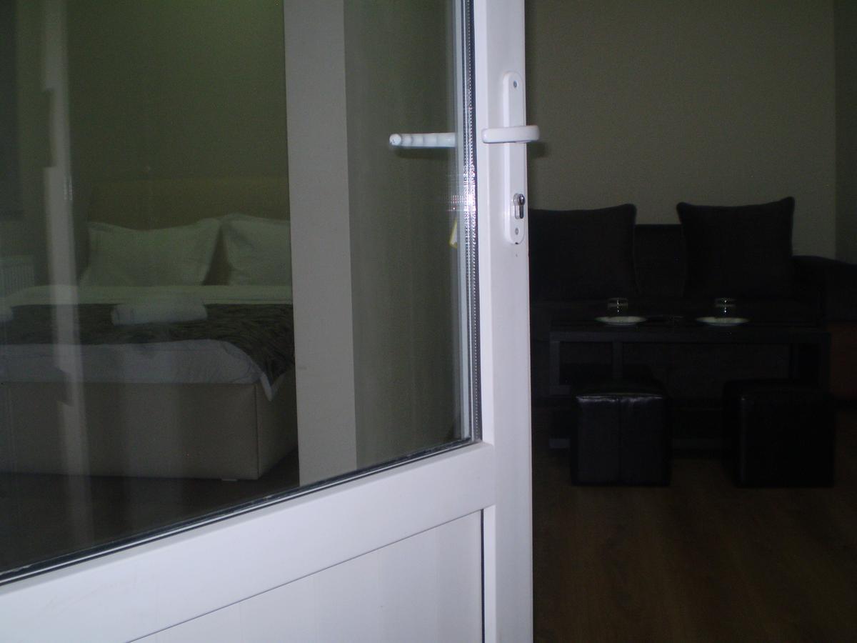 New Hotel Тбілісі Екстер'єр фото