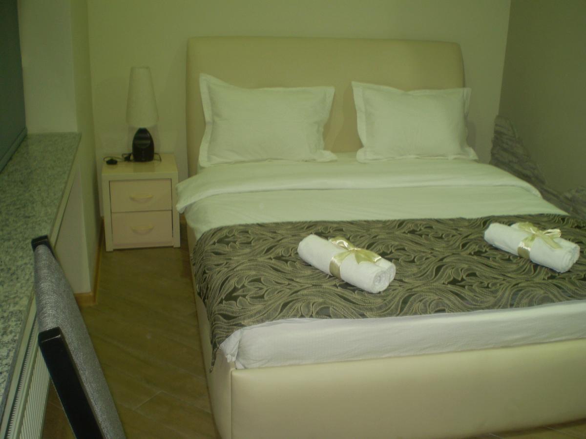 New Hotel Тбілісі Екстер'єр фото